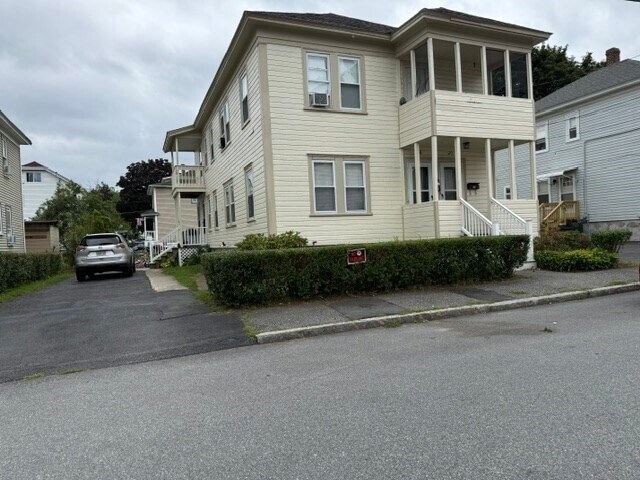 Foto del edificio - 18 Winthrop Ave
