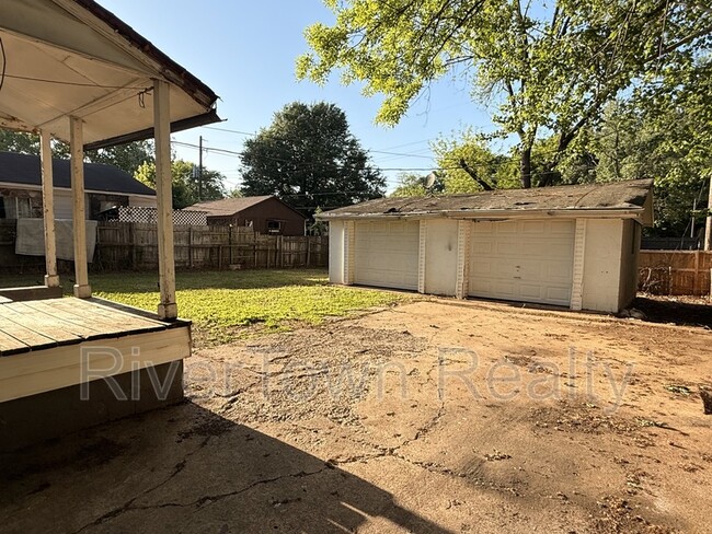 Building Photo - 4072 Grey Rd