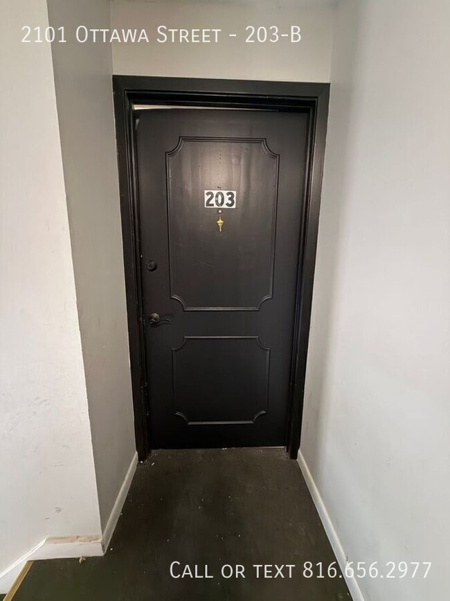 Foto del edificio - 2101 Ottawa St