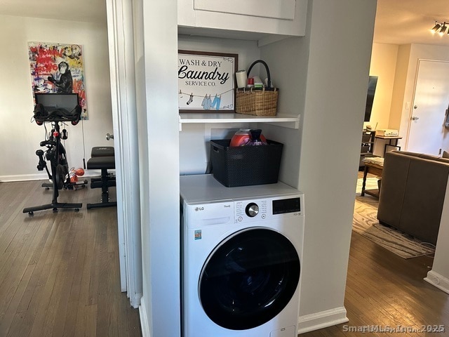 Building Photo - 16 Revere Dr