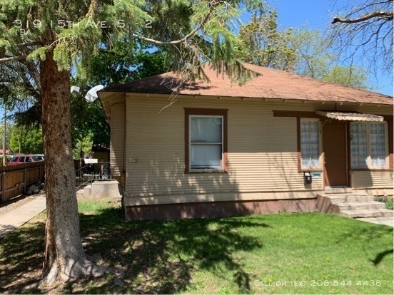 Primary Photo - Studio, 319 15th Ave S #2