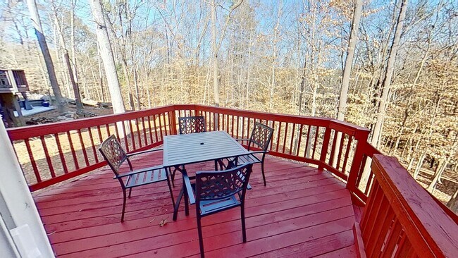 Building Photo - X Culloden More Ct