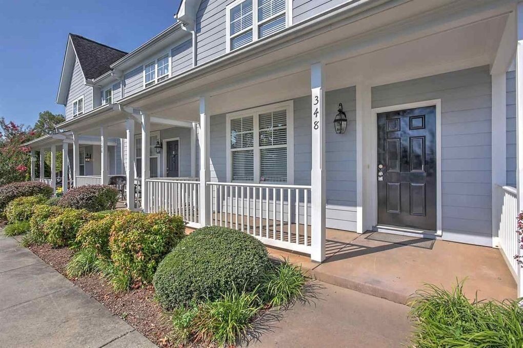 Primary Photo - 348 Marquette Ct