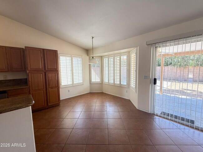 Foto del edificio - 844 N Granite St