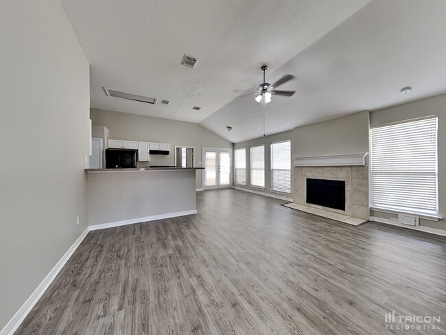 Foto del edificio - 18311 Autumn Trails Ln