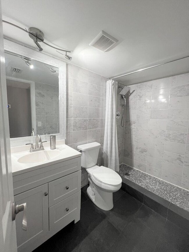 Foto del edificio - 2920 SW 22nd Ave