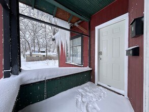 Building Photo - 2513 Sanford St