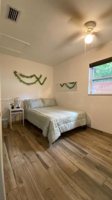 Foto del edificio - 656 NE 82nd St