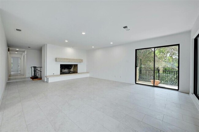 Building Photo - 5410 Mountain Cedar Cove