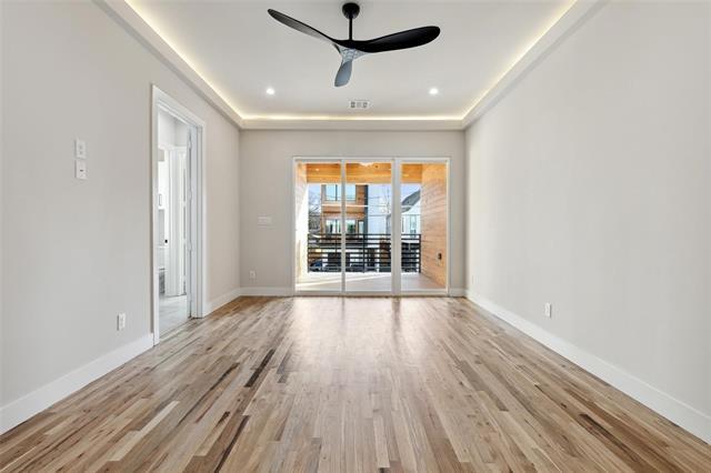 Building Photo - 935 Bayonne St