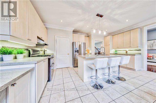 Building Photo - 135 Rushworth Dr