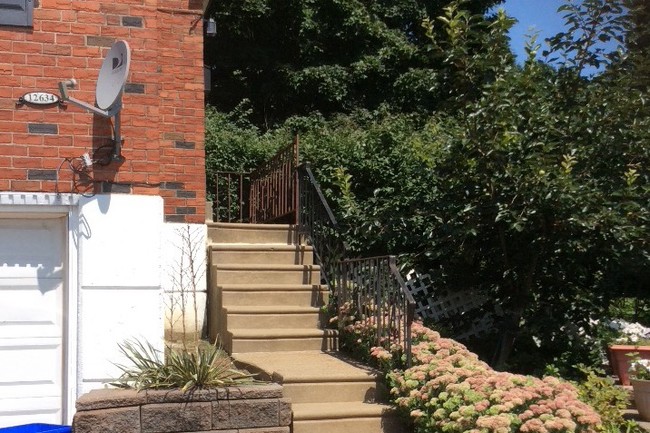 Entrance - 12634 Ramer Rd