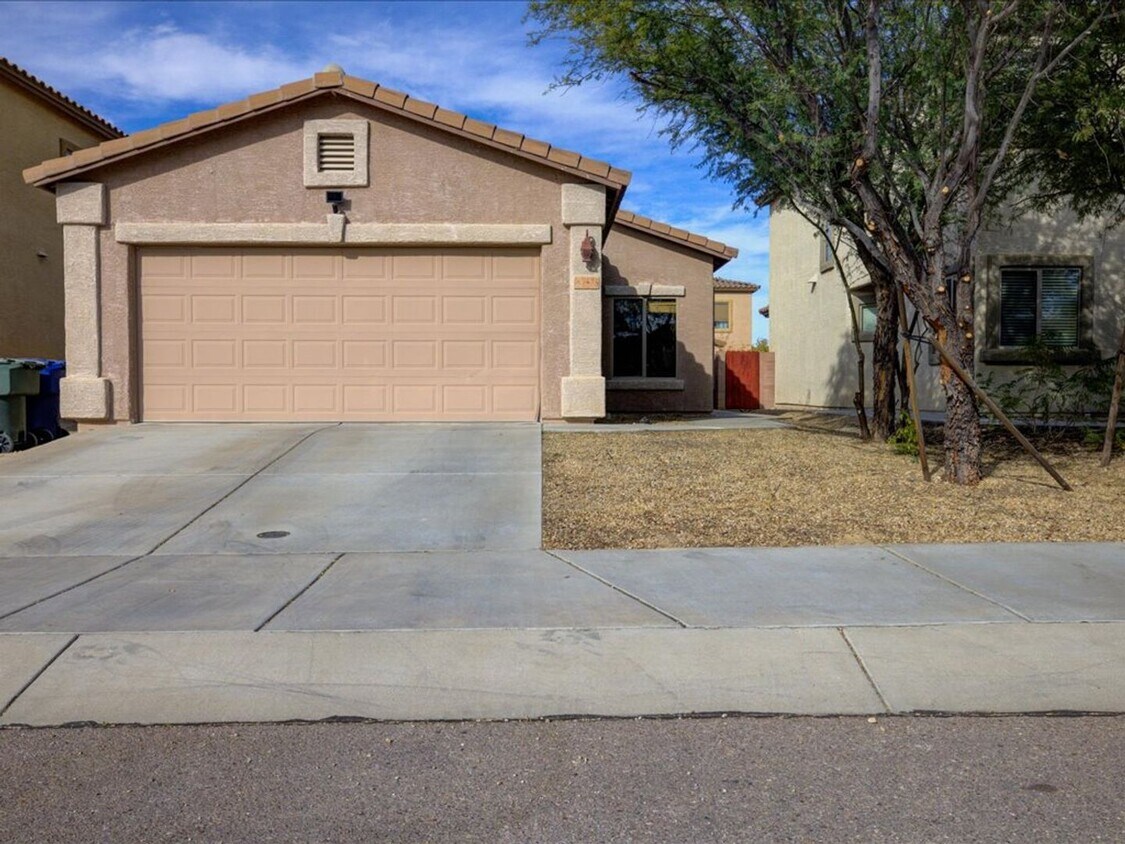 Primary Photo - 3 Bedroom 2 Bathroom