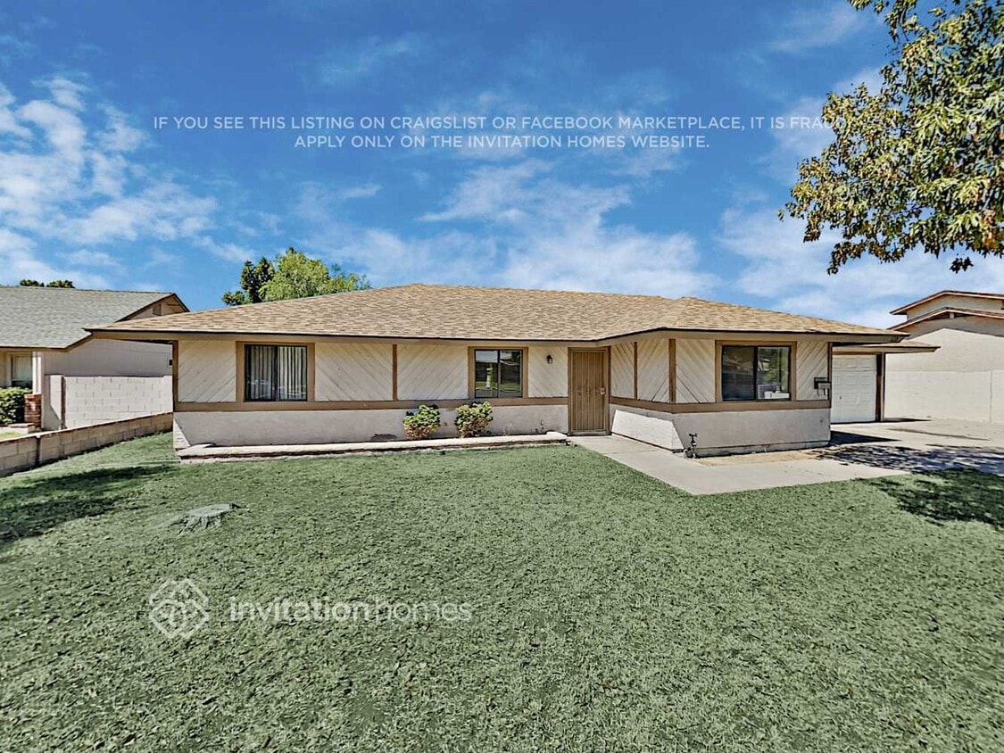 Primary Photo - 710 N Oracle Cir