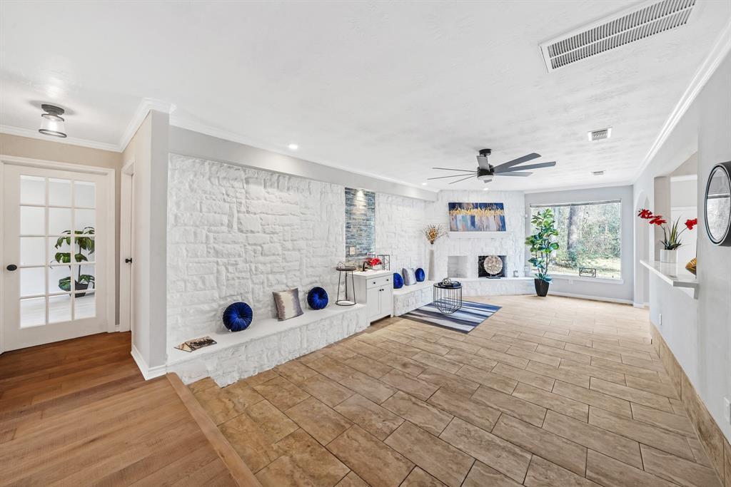 24114 Creekview Dr, Spring, TX 77389 House Rental in Spring, TX