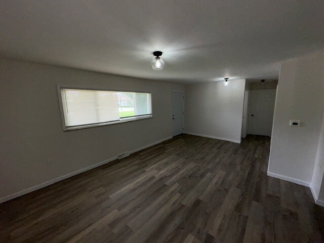 Foto del edificio - 4016 E Livingston Ave