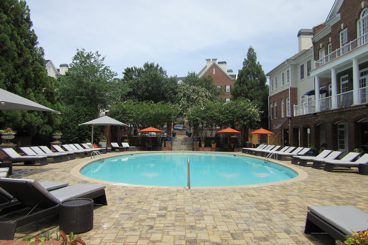 Foto principal - 3558 Piedmont Rd NE