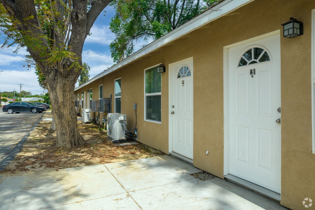 Garden Estate Apartments Apartments in Jurupa Valley, CA Westside