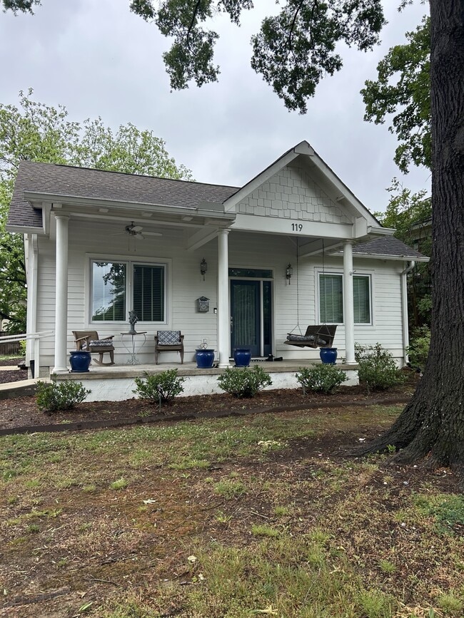 Building Photo - 119 Morningside Dr