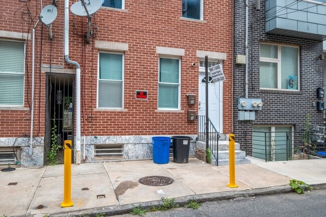 Photo - 1621 Ogden St Apartment