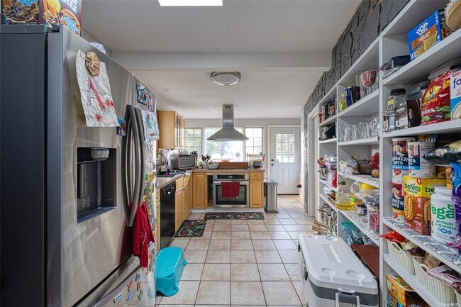 Foto del edificio - 67 Forge Ln