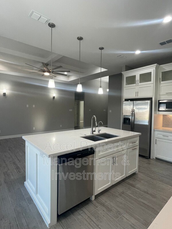 Foto del edificio - 5909 N Ebony St