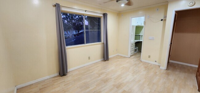 Foto del edificio - 2607 Spinnaker Ave