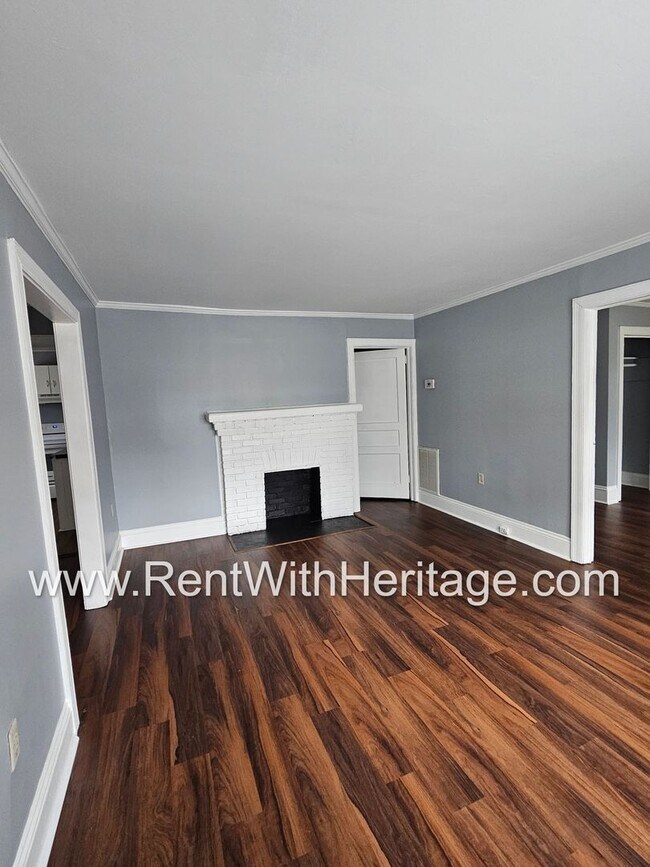 Foto del edificio - 8657 Campbellton St