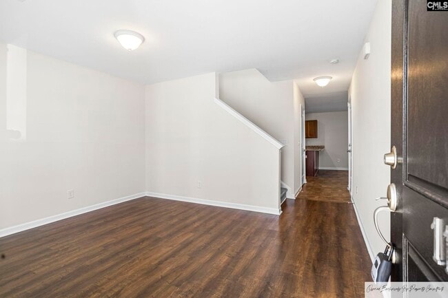 Foto del edificio - 115 Hemphill Rd