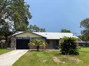 Building Photo - 8035 Harding Ave