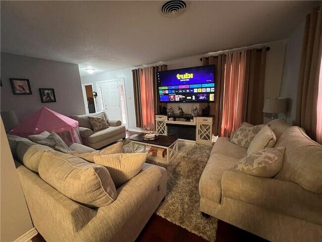 Foto del edificio - 6613 Carmen St