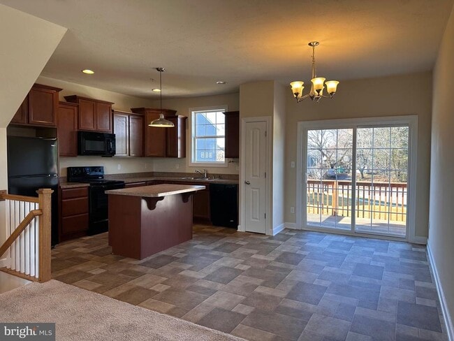 Foto del edificio - 29 S Center St