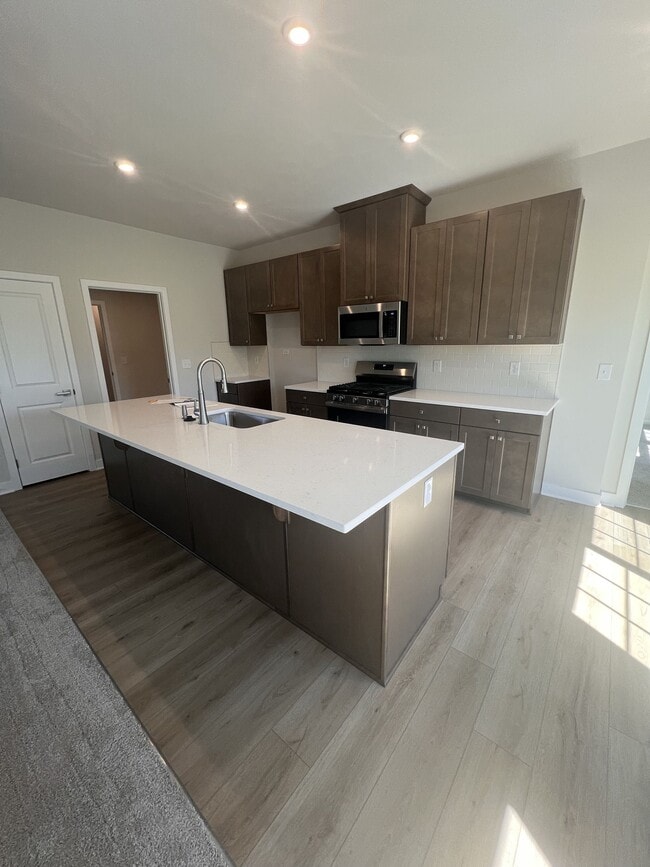 Building Photo - 469 Alyssa Way