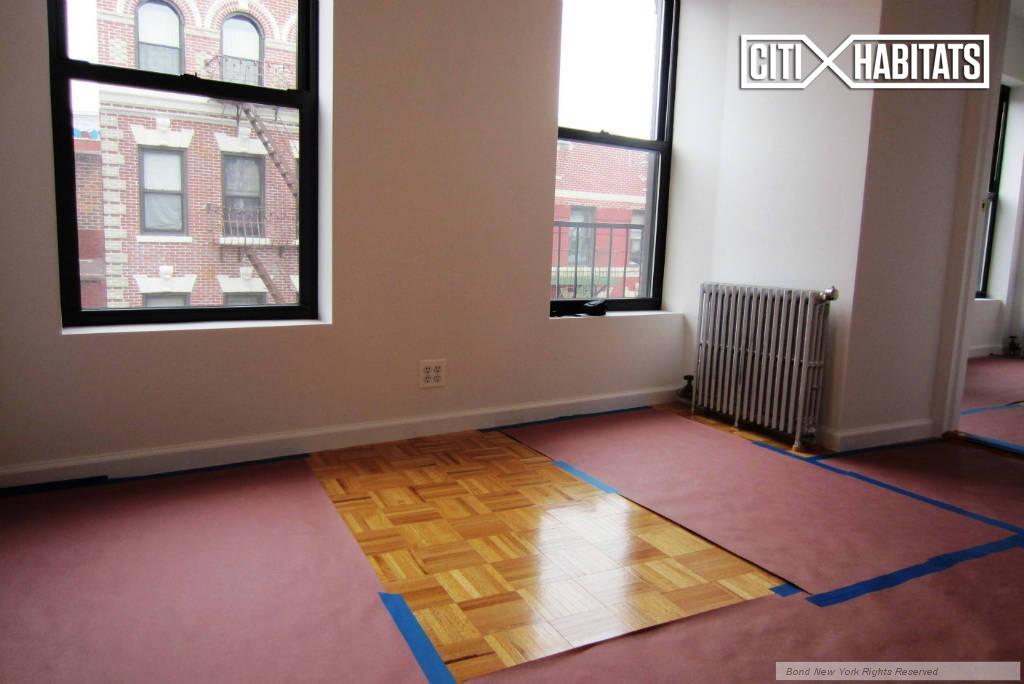 Primary Photo - 164 Mott St