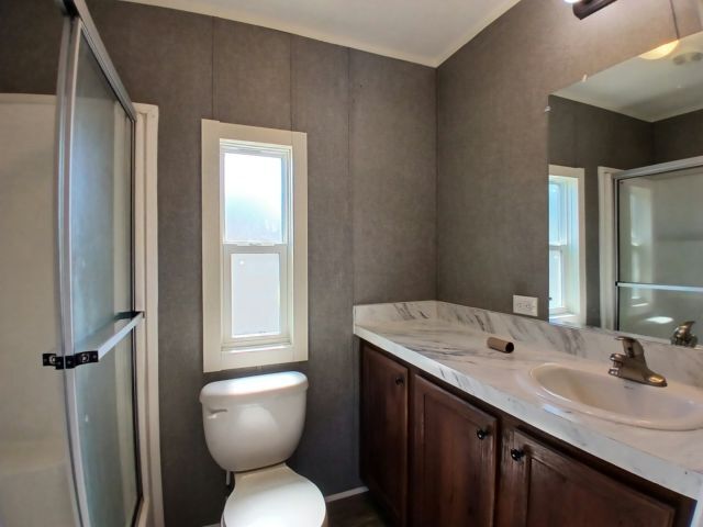 Foto del edificio - 1660 Genie St