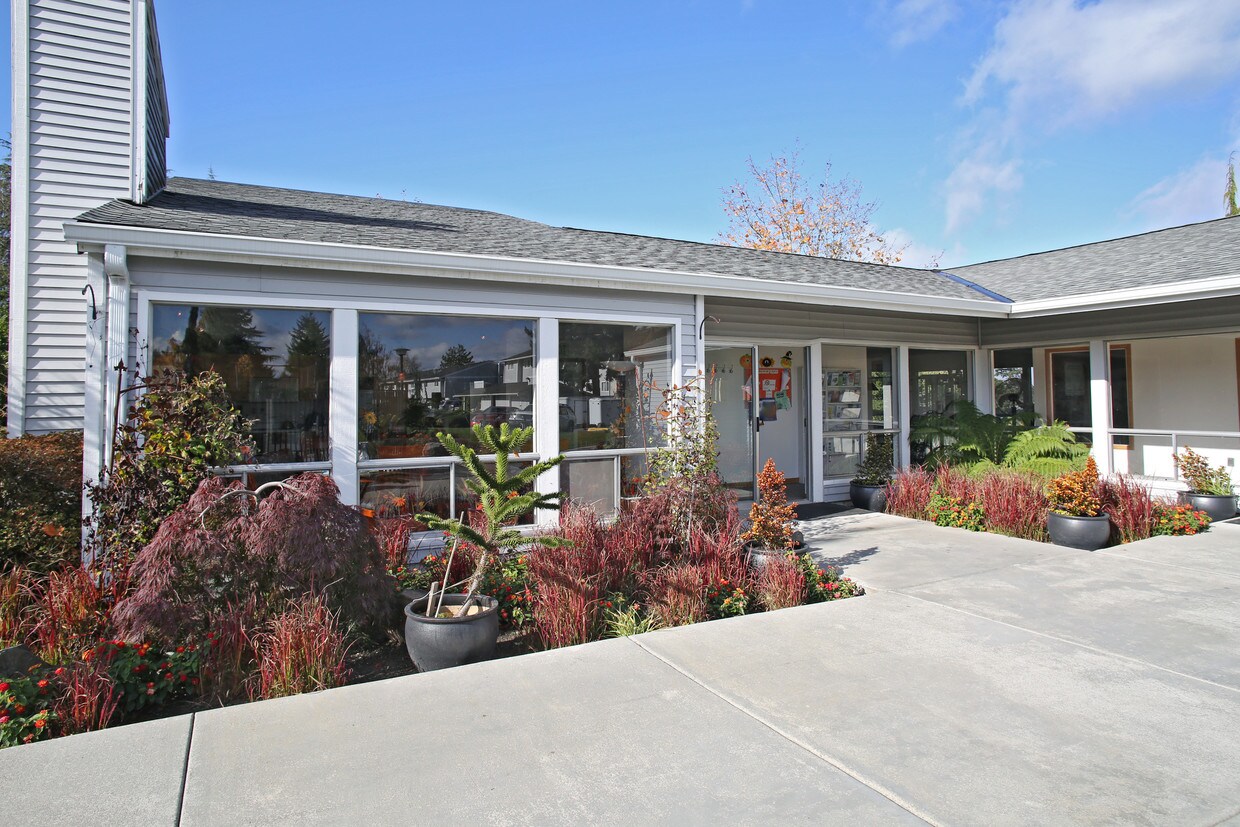 Northern Lights Apartments Mountlake Terrace, WA