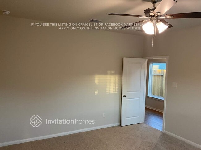 Foto del edificio - 8206 Blooming Meadow Ln