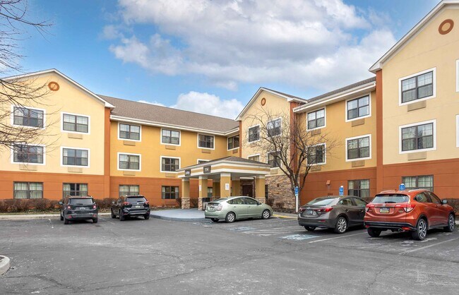 Building Photo - Furnished Studio-Philadelphia - Horsham - Welsh Rd.