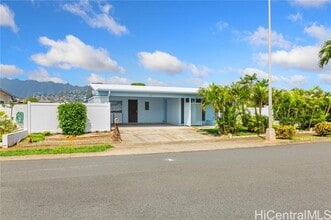 Building Photo - 260 Nonou St