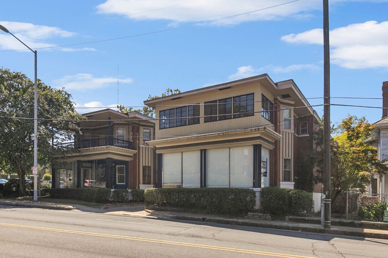 Foto del edificio - Cobb Lane