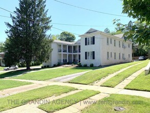 Building Photo - 2504 Longview Ave SW