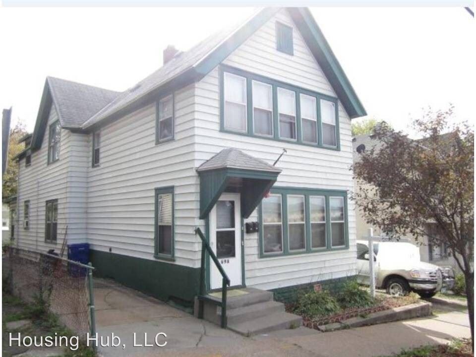 Foto principal - 698 6th St E