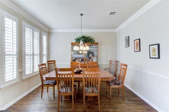 Building Photo - 3822 Azur Ln