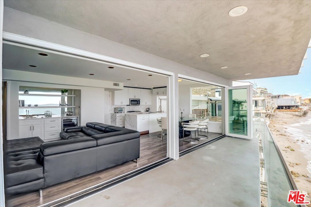 18970 E Pacific Coast Hwy, Malibu, CA 90265 House Rental in Malibu