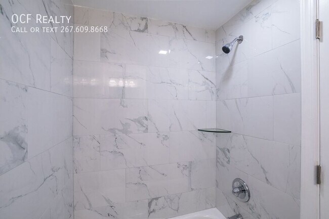 Foto del edificio - 1726 Pine St