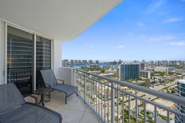 Foto del edificio - 17375 Collins Ave