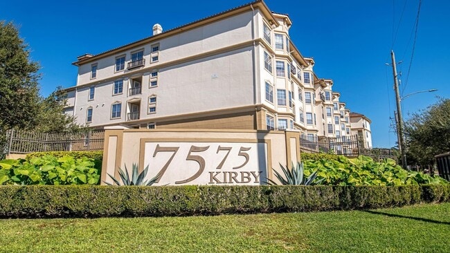 Foto del edificio - 7575 Kirby Dr