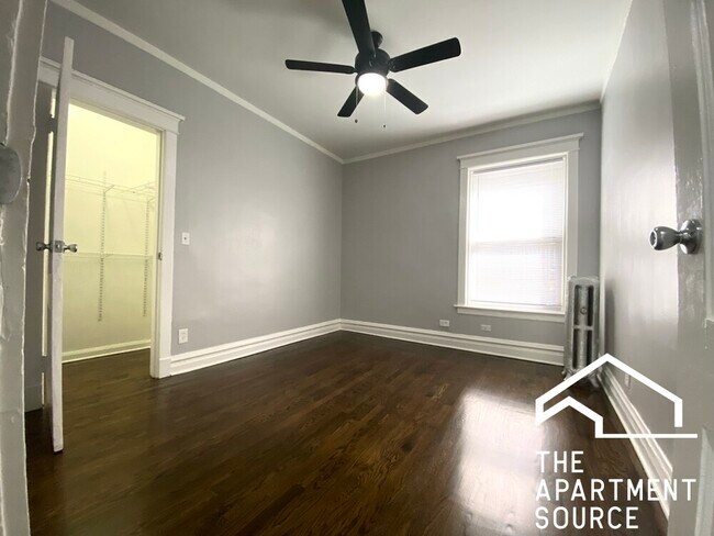 Building Photo - 4416 N Hazel St