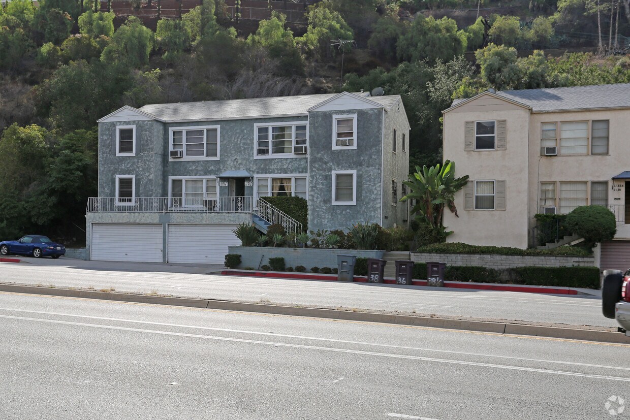 Primary Photo - 1142 N Glendale Ave