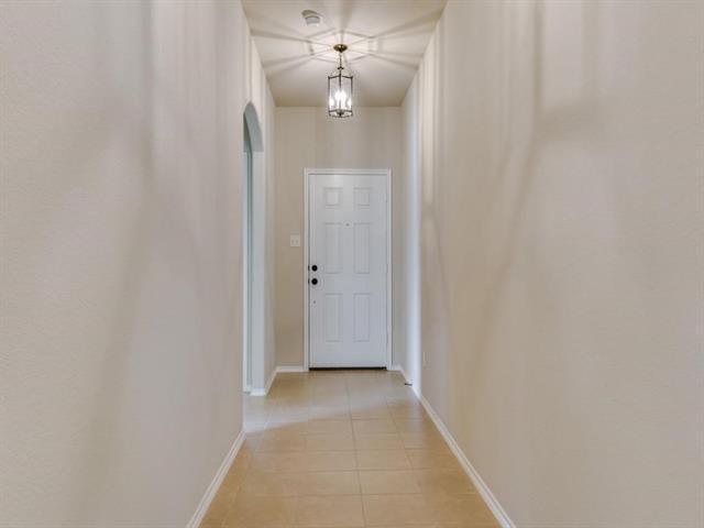 Building Photo - 1302 Riviera Dr